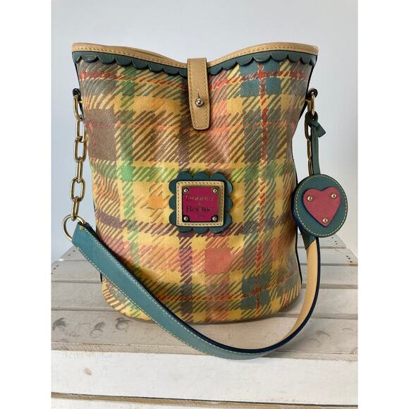 DOONEY & BOURKE COLORFUL COATED CANVAS PLAID SHOULDER BAG - Picture 2 of 16